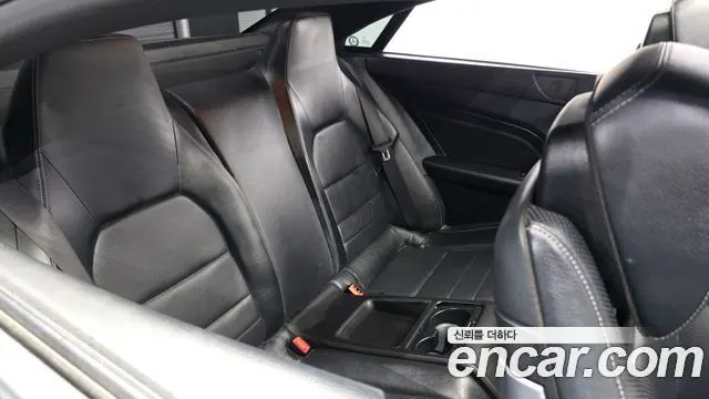 MERCEDES-BENZ E-CLASS W212 2014 — 152 065 км, чёрный, Корея — под ключ — фото 11