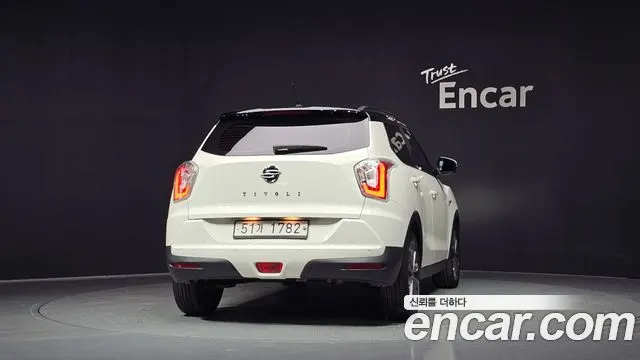 KGM TIVOLI ARMOUR 2018 — 53 787 км, белый-перламутр, Корея — под ключ — фото 4