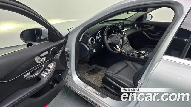 MERCEDES-BENZ C-CLASS W205 2018 — 22 491 км, серебристо-серый, Корея — под ключ — фото 11