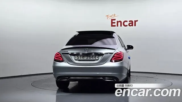 MERCEDES-BENZ C-CLASS W205 2018 — 22 491 км, серебристо-серый, Корея — под ключ — фото 4