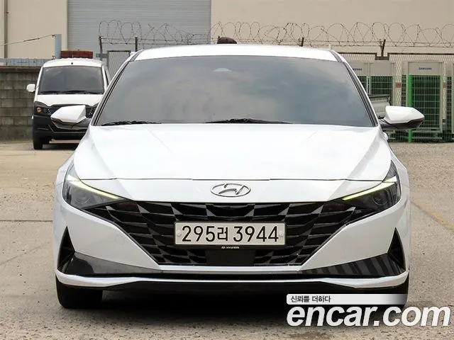 HYUNDAI AVANTE — из Кореи под ключ