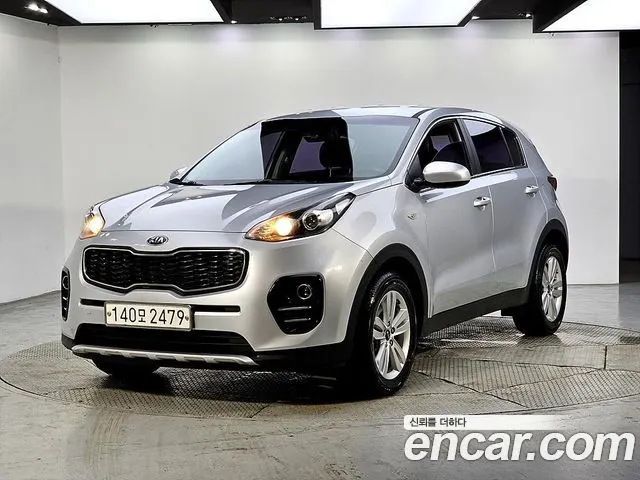 KIA SPORTAGE 2016 — 159 082 км, серебристый, Корея — под ключ — фото 11