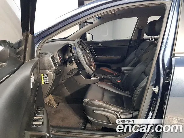 KIA SPORTAGE 2017 — 187 861 км, синий, Корея — под ключ — фото 10