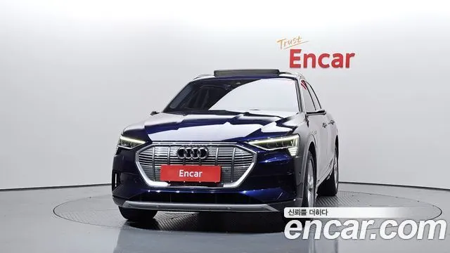 AUDI E-TRON 2021 — 109 500 км, синий, Корея — под ключ — фото 3