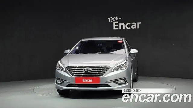 HYUNDAI SONATA 2015 — 83 134 км, серебристо-серый, Корея — под ключ — фото 3
