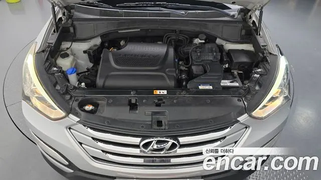HYUNDAI SANTA FE 2014 — 247 745 км, серебристо-серый, Корея — под ключ — фото 6