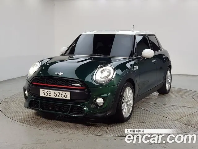 MINI COOPER D 2018 — 206 250 км, тёмно-зелёный, Корея — под ключ — фото 12