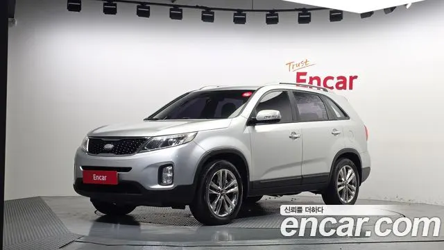 KIA SORENTO R 2014 — 310 742 км, серебристый, Корея — под ключ — фото 1