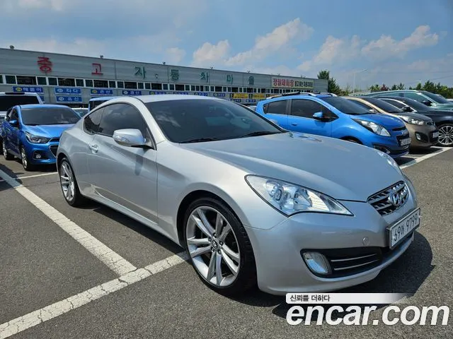 HYUNDAI GENESIS COUPE 2011 — 181 427 км, серебристый, Корея — под ключ — фото 12