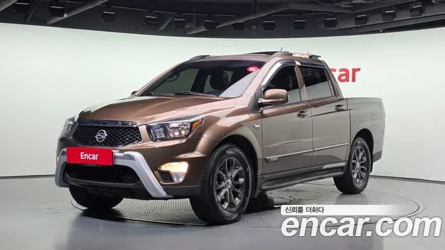 KGM KORANDO SPORTS 2016 — 181 566 км, коричневый, Корея — под ключ — фото 1