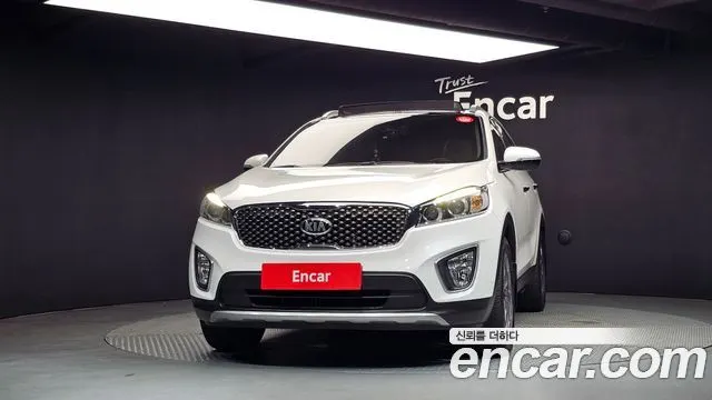 KIA SORENTO 2015 — 250 368 км, белый, Корея — под ключ — фото 3