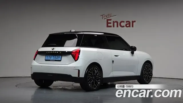 MINI COOPER ELECTRIC — из Кореи под ключ