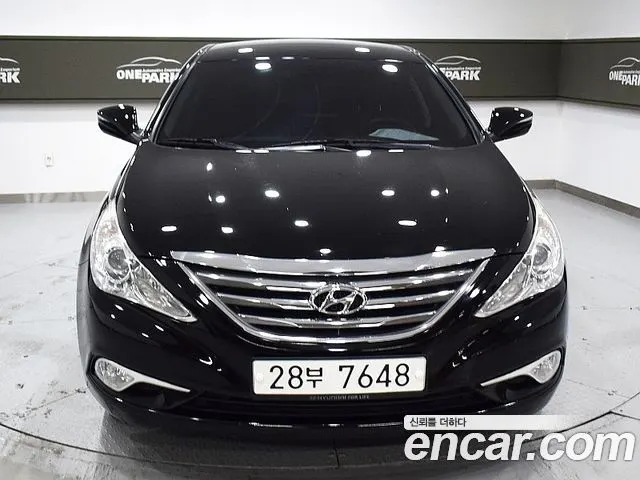 HYUNDAI SONATA THE BRILLIANT 2015 — 157 877 км, чёрный, Корея — под ключ — фото 2
