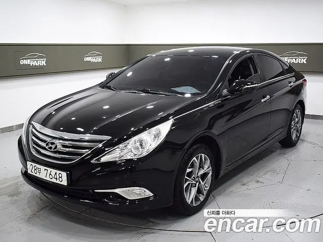 HYUNDAI SONATA THE BRILLIANT 2015 — 157 877 км, чёрный, Корея — под ключ — фото 12