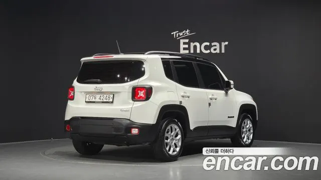 JEEP RENEGADE 2017 — 83 019 км, белый, Корея — под ключ — фото 2