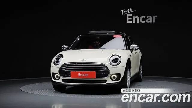 MINI COOPER CLUBMAN 2022 — 11 026 км, белый-перламутр, Корея — под ключ — фото 3