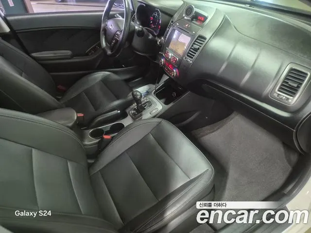 KIA K3 2014 — 152 234 км, белый-перламутр, Корея — под ключ — фото 8