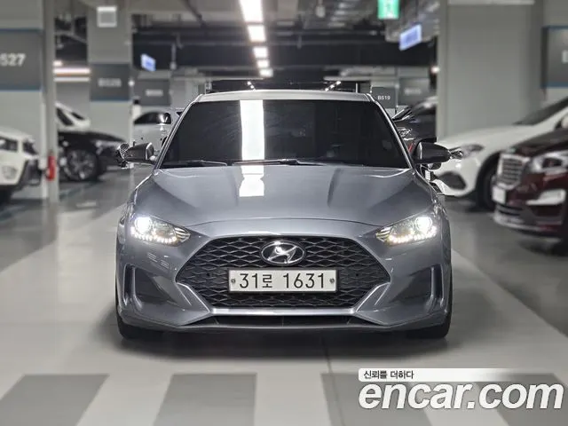 HYUNDAI VELOSTER 2018 — 80 544 км, серебристо-серый, Корея — под ключ — фото 3
