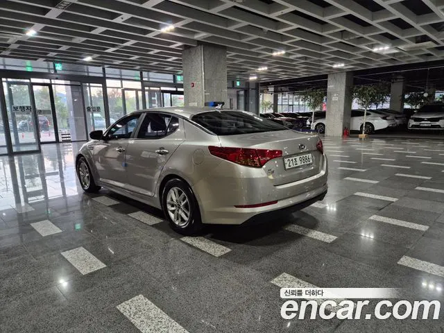 KIA K5 2011 — 92 792 км, светло-золотистый, Корея — под ключ — фото 6