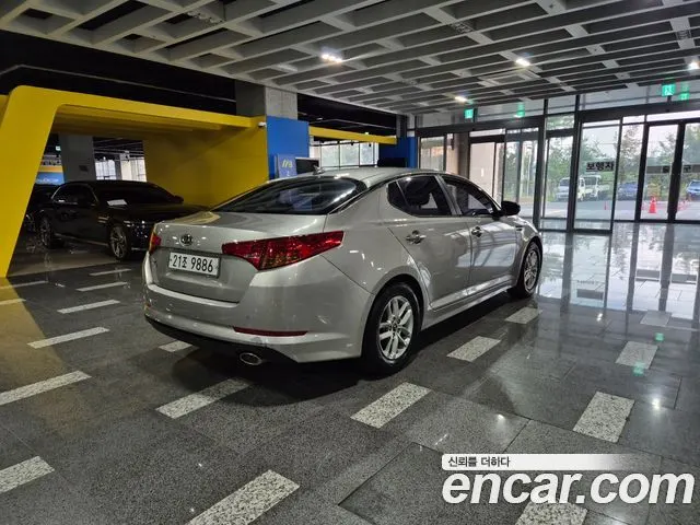 KIA K5 2011 — 92 792 км, светло-золотистый, Корея — под ключ — фото 7