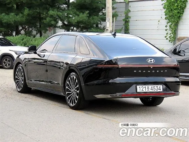 HYUNDAI GRANDEUR HYBRID 2023 — 71 143 км, чёрный, Корея — под ключ — фото 3