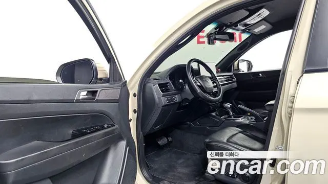 KGM REXTON SPORTS 2024 — 129 470 км, белый-перламутр, Корея — под ключ — фото 10