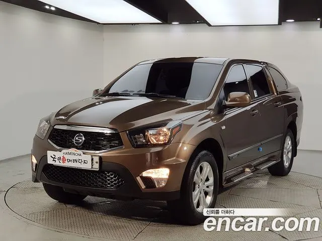 KGM KORANDO SPORTS 2017 — 86 000 км, коричневый, Корея — под ключ — фото 1