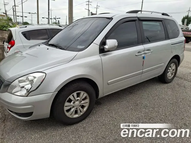 KIA CARNIVAL R 2013 — 285 000 км, белый, Корея — под ключ — фото 4