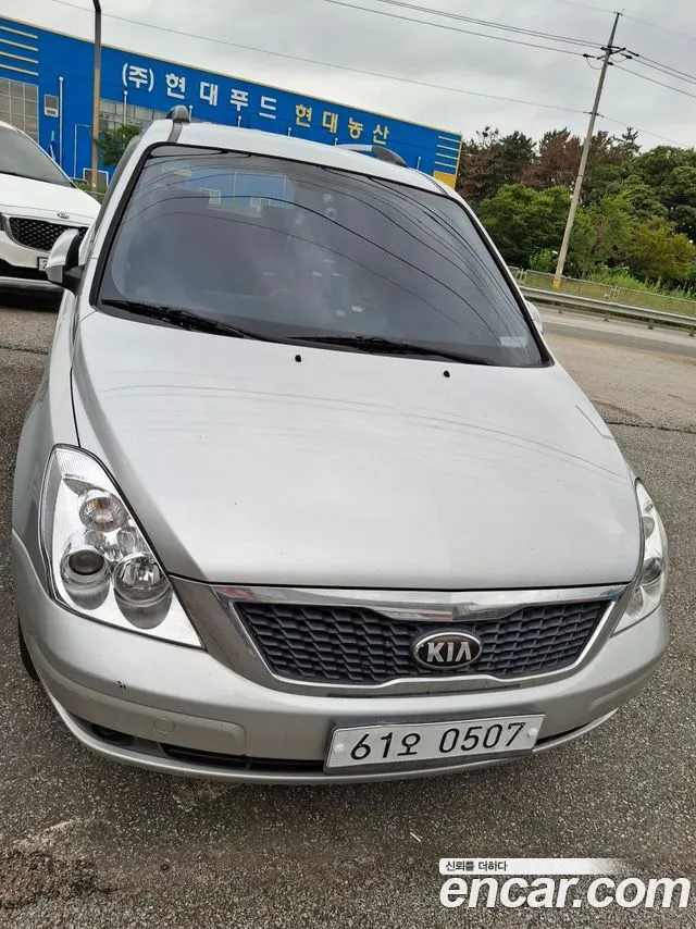 KIA CARNIVAL R 2013 — 285 000 км, белый, Корея — под ключ — фото 10