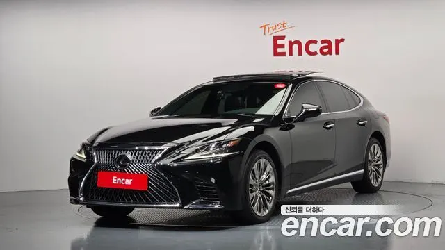 LEXUS LS500 2019