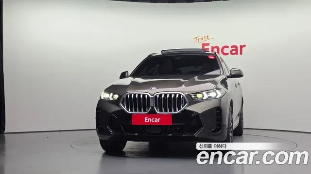 BMW X6 2024 — 25 497 км, светло-золотистый, Корея — под ключ — фото 3