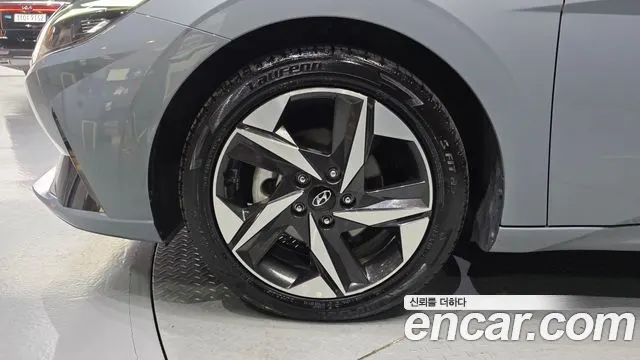 HYUNDAI AVANTE HYBRID 2022 — 104 458 км, серебристо-серый, Корея — под ключ — фото 5