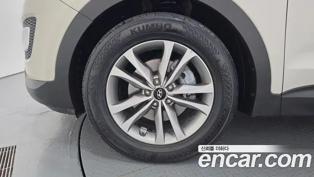 HYUNDAI SANTA FE 2015 — 174 354 км, белый-перламутр, Корея — под ключ — фото 5