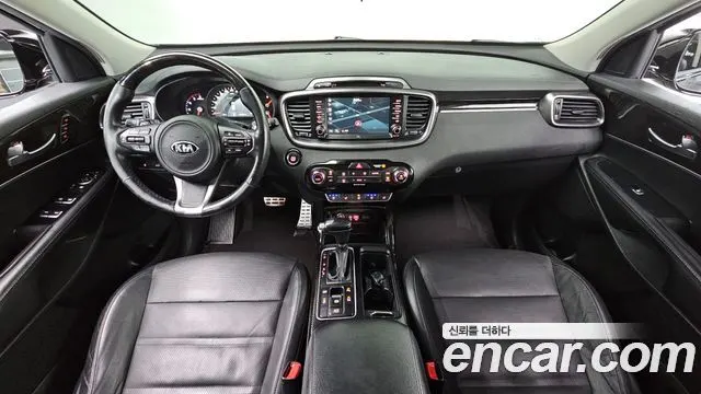 KIA SORENTO 2016 — 179 301 км, чёрный, Корея — под ключ — фото 7