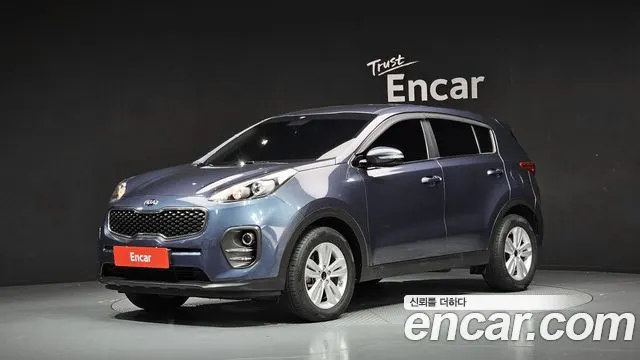 KIA SPORTAGE 2018 — 148 034 км, синий, Корея — под ключ — фото 1