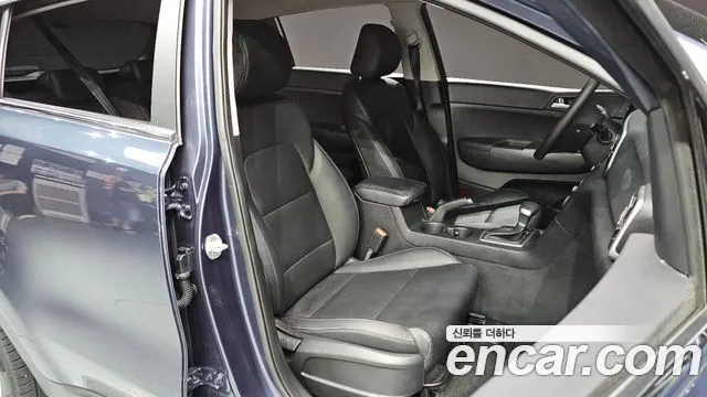 KIA SPORTAGE 2018 — 148 034 км, синий, Корея — под ключ — фото 11