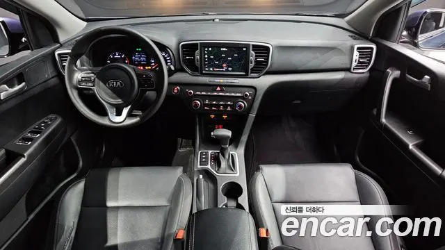 KIA SPORTAGE 2018 — 148 034 км, синий, Корея — под ключ — фото 7