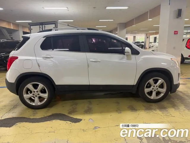 CHEVROLET TRAX 2016 — 131 767 км, белый, Корея — под ключ — фото 5