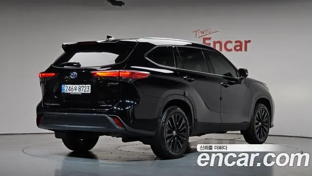 TOYOTA HIGHLANDER — из Кореи под ключ