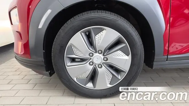 HYUNDAI KONA ELECTRIC 2019 — 171 225 км, красный, Корея — под ключ — фото 5