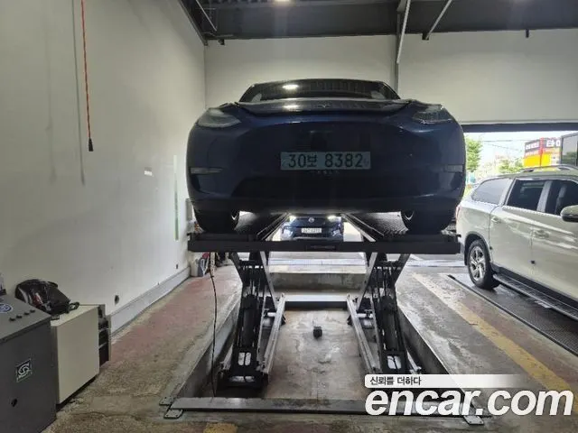 TESLA MODEL Y 2021 — 73 451 км, синий, Корея — под ключ — фото 4