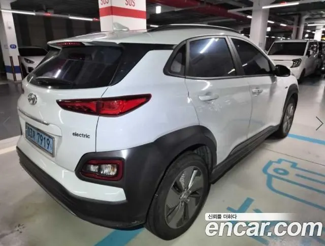 HYUNDAI KONA ELECTRIC 2020 — 177 922 км, белый, Корея — под ключ — фото 2