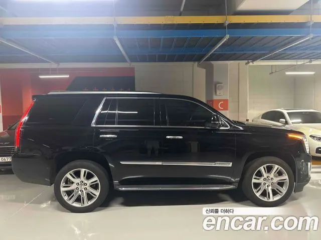 CADILLAC ESCALADE — из Кореи под ключ