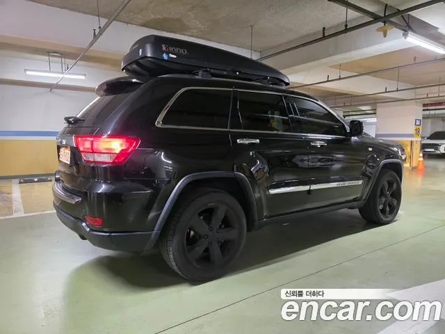 JEEP GRAND CHEROKEE 2013 — 121 000 км, чёрный, Корея — под ключ — фото 4