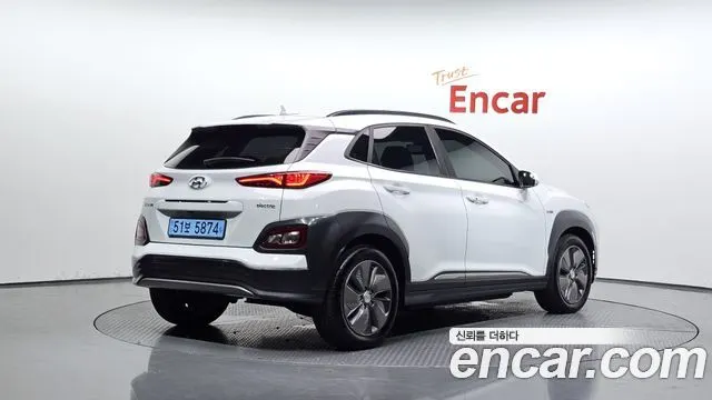 HYUNDAI KONA ELECTRIC 2020 — 178 933 км, белый, Корея — под ключ — фото 2