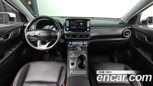 HYUNDAI KONA ELECTRIC 2020 — 178 933 км, белый, Корея — под ключ — фото 7
