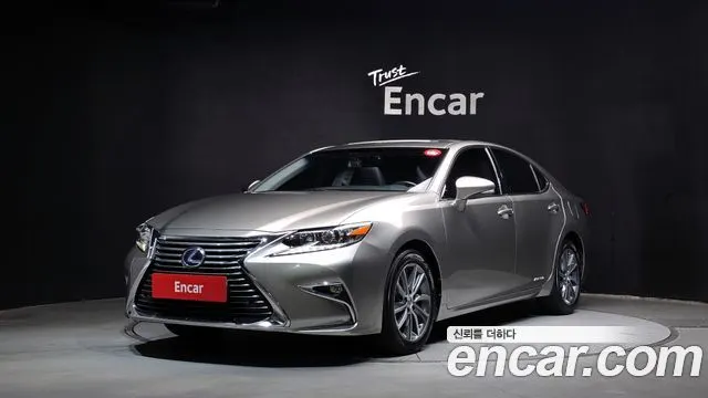 LEXUS ES300H — из Кореи под ключ