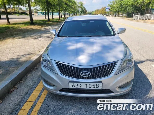 HYUNDAI GRANDEUR HYBRID — из Кореи под ключ