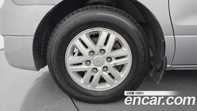 HYUNDAI GRAND STAREX 2018 — 141 362 км, серебристо-серый, Корея — под ключ — фото 5
