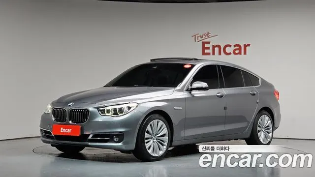 BMW 5 SERIES GT 2017 — 127 990 км, серый, Корея — под ключ — фото 11